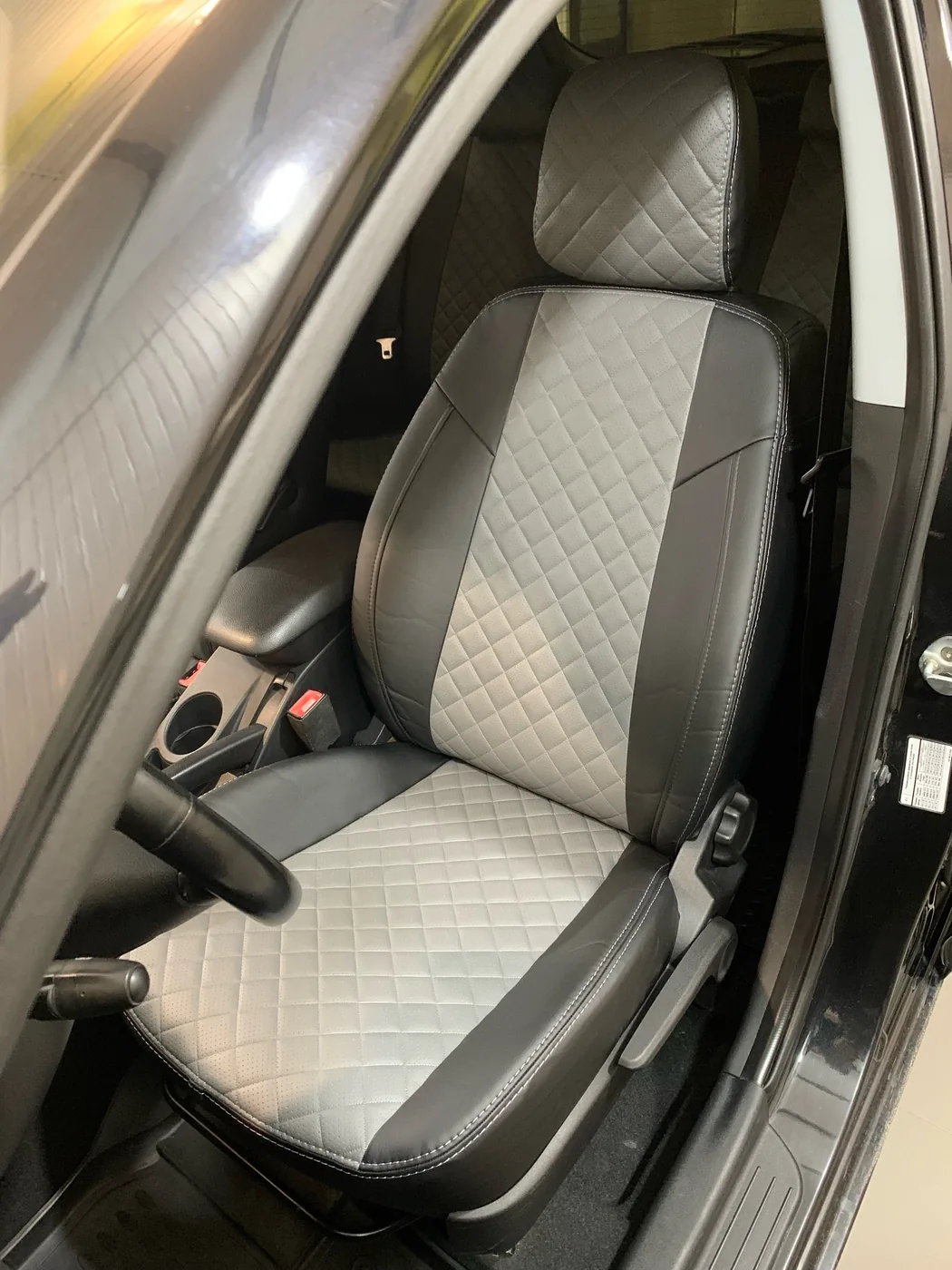Чехлы на Kia Ceed — установка в Энгельсе