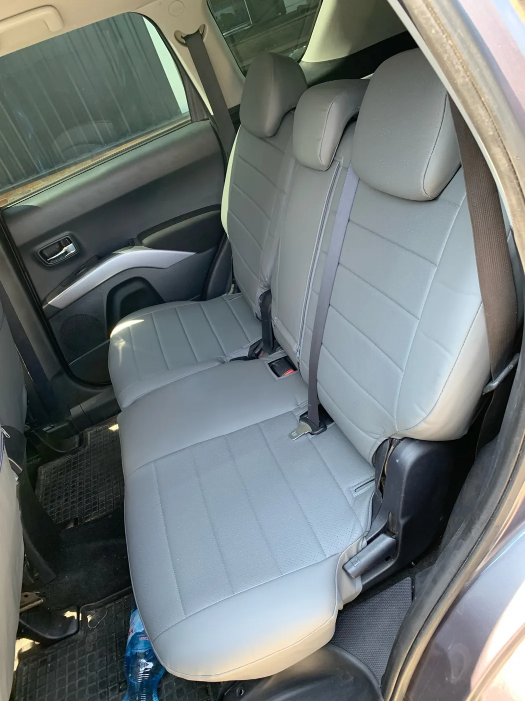Чехлы на Mitsubishi Outlander — установка в Энгельсе